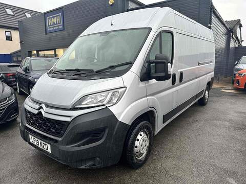Citroen Relay 2.0 BlueHDi 1400 Professional Standard Panel Van 6dr Diesel Manual MWB Euro 6 (s/s) (120 ps)