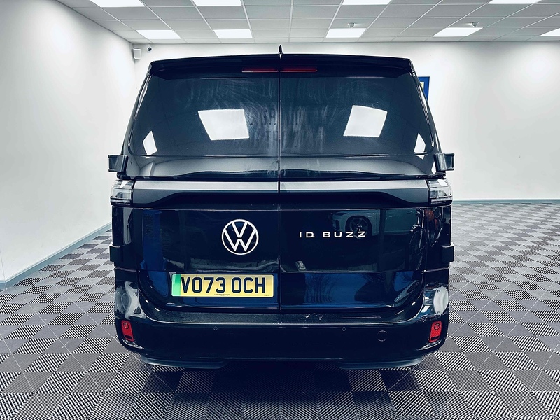 Volkswagen ID. Buzz Cargo Pro Commerce - U2086