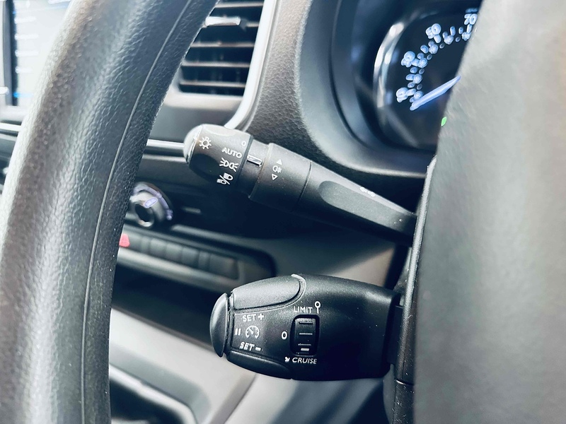 Peugeot Expert BlueHDi 1400 Professional - U2091