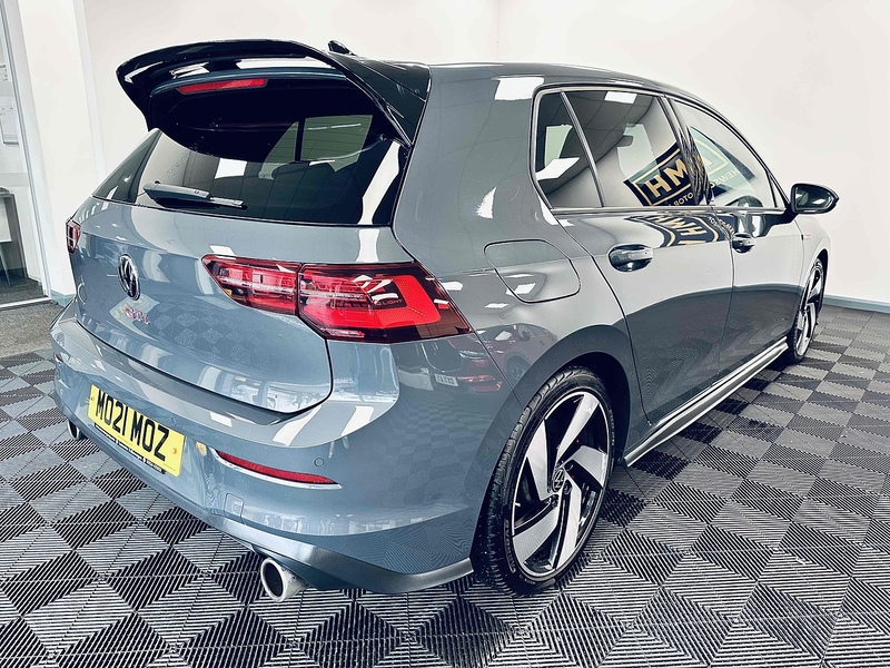 Volkswagen Golf TSI GTI - U2092