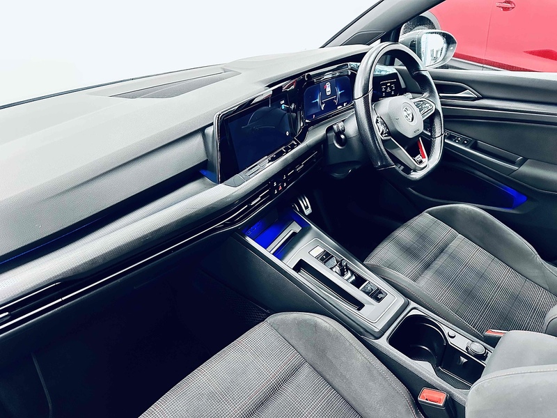 Volkswagen Golf TSI GTI - U2092