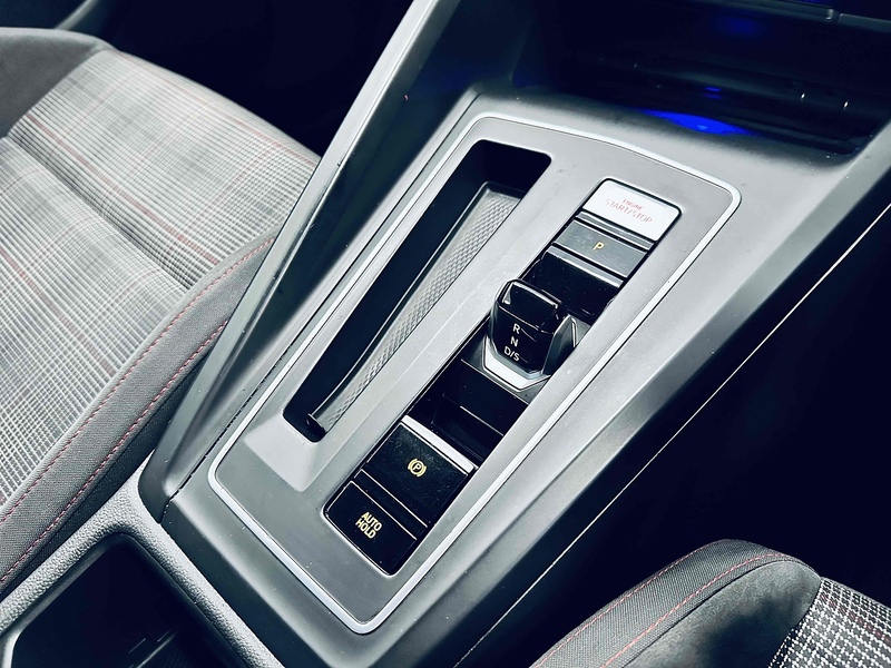 Volkswagen Golf TSI GTI - U2092