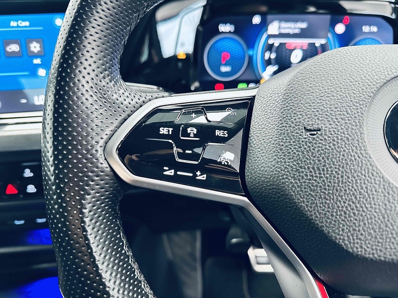 Volkswagen Golf TSI GTI - U2092