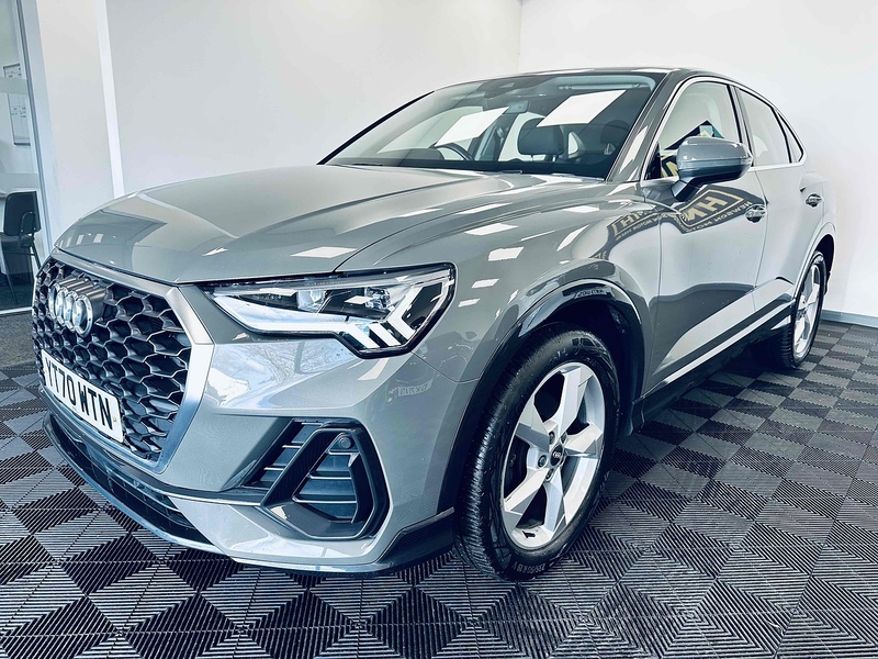 Audi Q3 TFSI CoD Sport - U2095