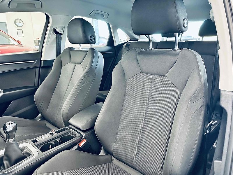 Audi Q3 TFSI CoD Sport - U2095