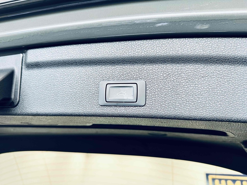 Audi Q3 TFSI CoD Sport - U2095