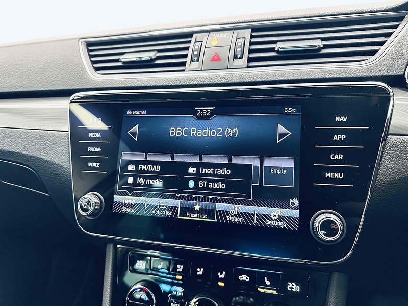 Skoda Superb TSI ACT SE L - U2101