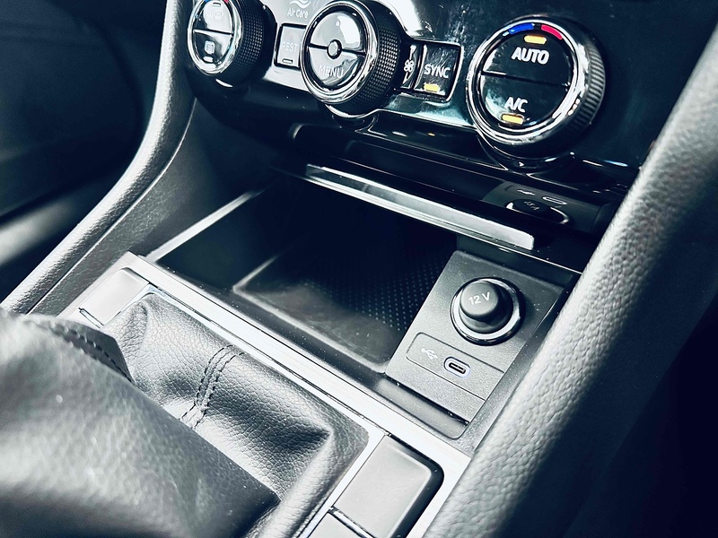 Skoda Superb TSI ACT SE L - U2101