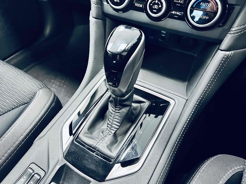 Subaru Impreza i SE - U2102