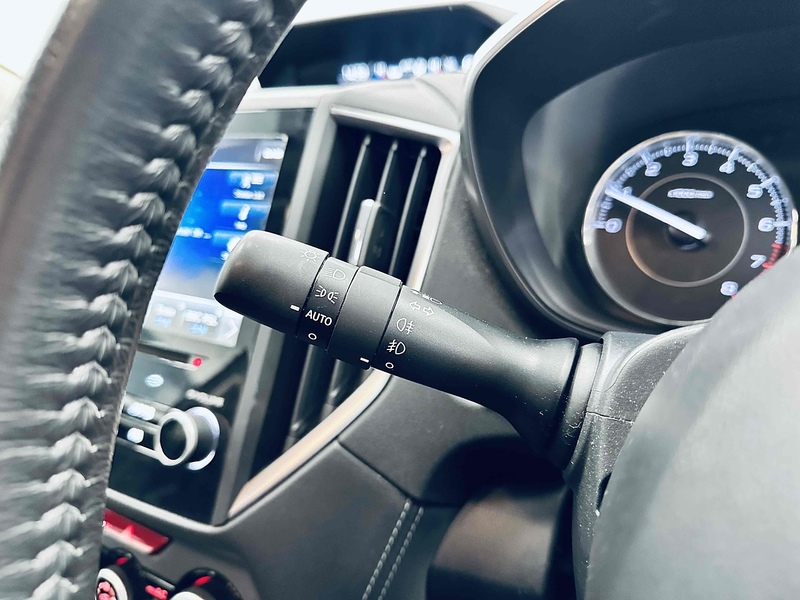 Subaru Impreza i SE - U2102