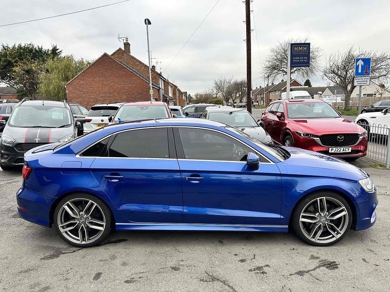 Audi S3 TFSI - U2104