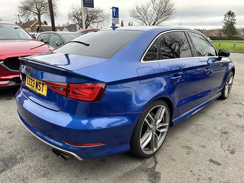 Audi S3 TFSI - U2104