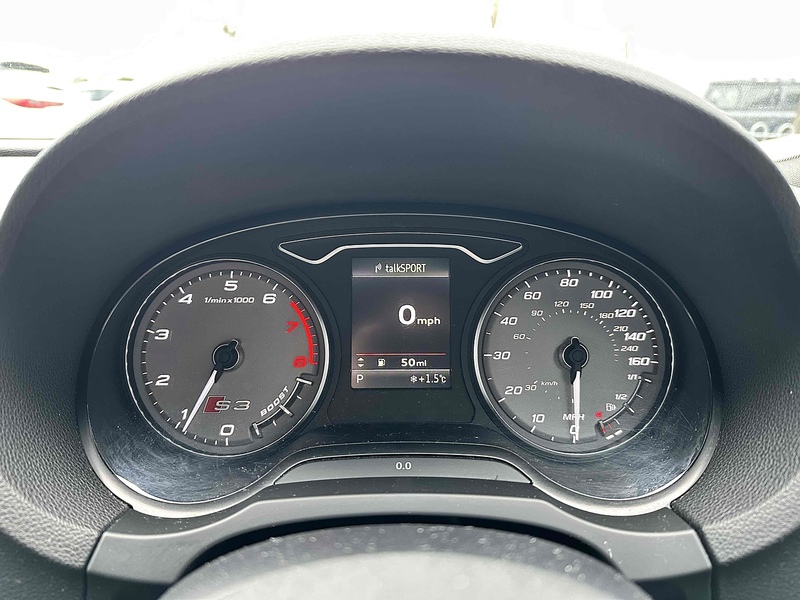 Audi S3 TFSI - U2104