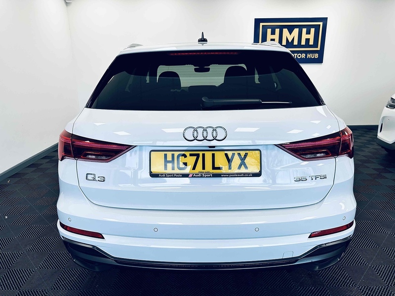 Audi Q3 TFSI CoD S line - U2105
