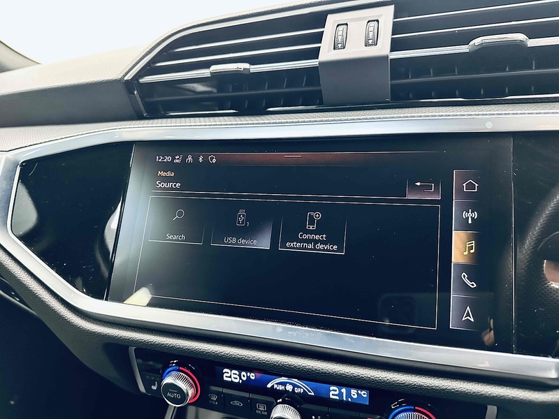 Audi Q3 TFSI CoD S line - U2105