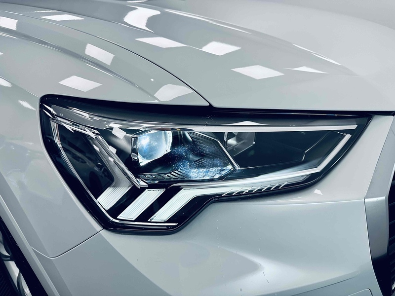 Audi Q3 TFSI CoD S line - U2105