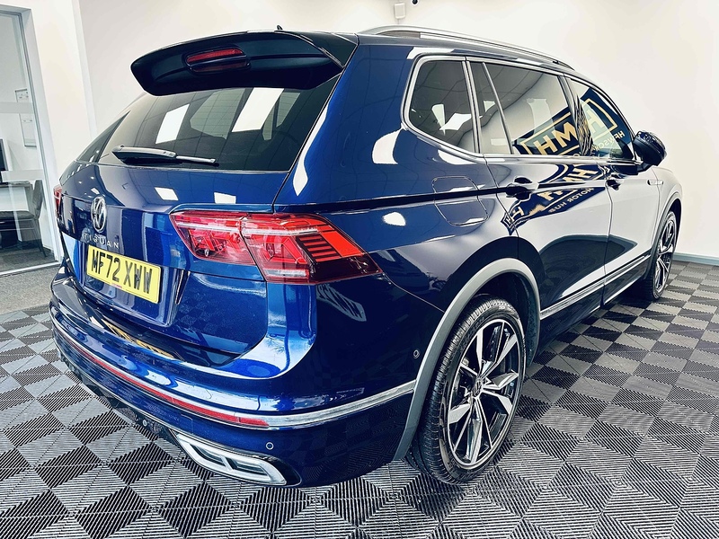 Volkswagen Tiguan Allspace TSI R-Line - U2106