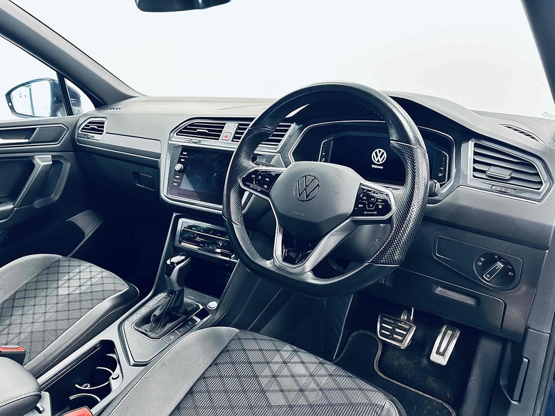 Volkswagen Tiguan Allspace TSI R-Line - U2106