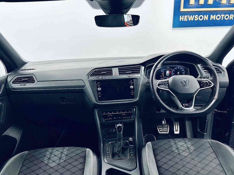 Volkswagen Tiguan Allspace TSI R-Line - U2106