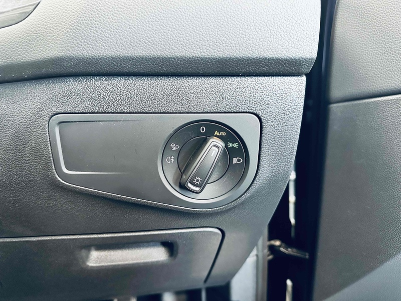 Volkswagen Tiguan Allspace TSI R-Line - U2106