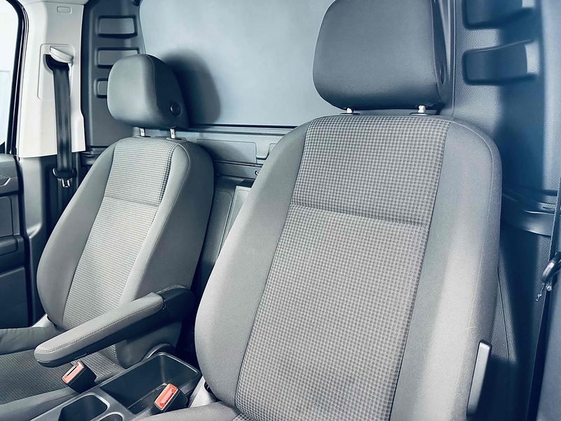 Volkswagen Caddy TDI C20 Commerce Plus - U2109