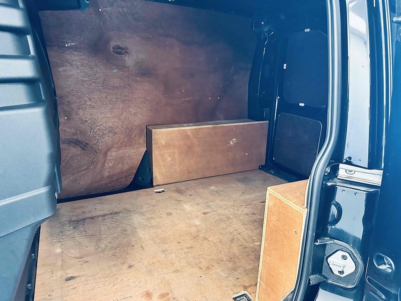 Volkswagen Caddy TDI C20 Commerce Plus - U2109