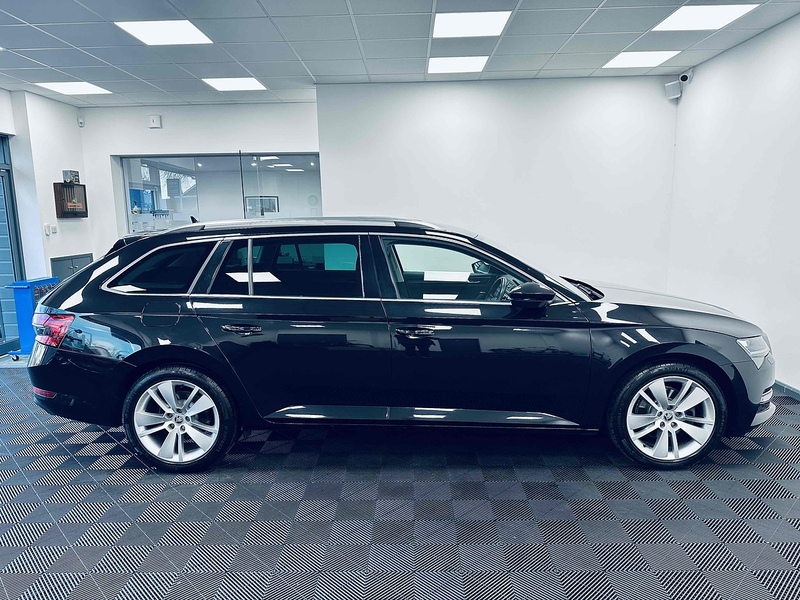 Skoda Superb TSI SE L - U2110