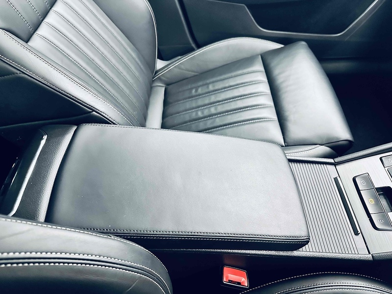 Skoda Superb TSI SE L - U2110