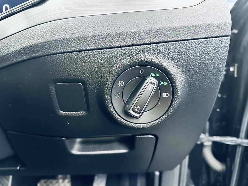 Skoda Superb TSI SE L - U2110