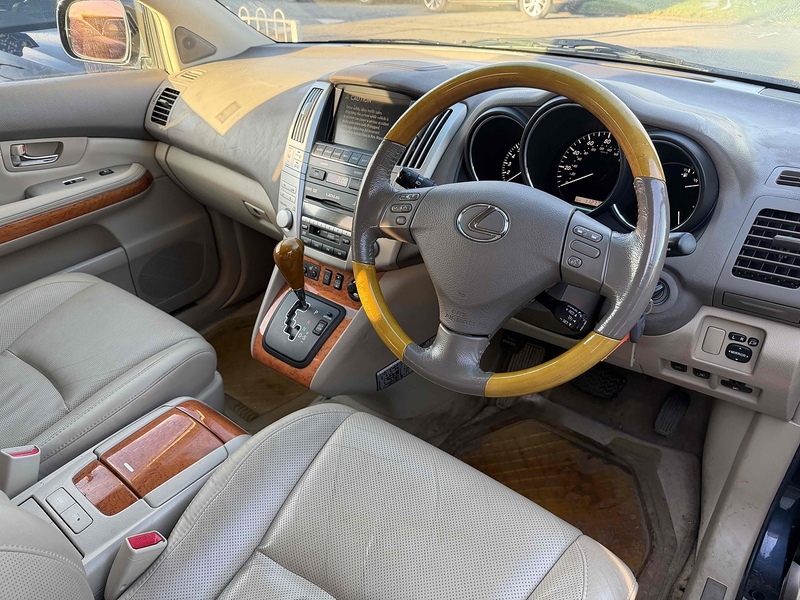 Lexus RX 350 SE-L - U2123