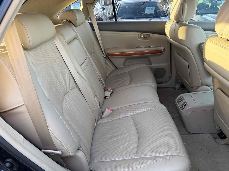 Lexus RX 350 SE-L - U2123