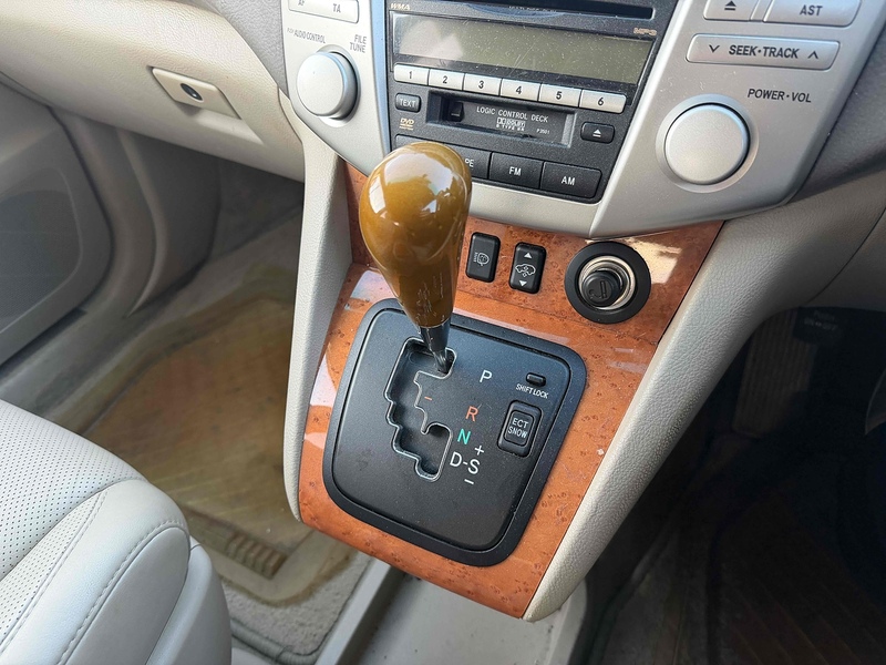 Lexus RX 350 SE-L - U2123