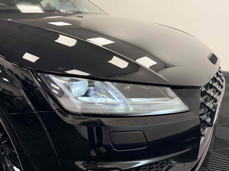 Audi TT TFSI Black Edition - U2124