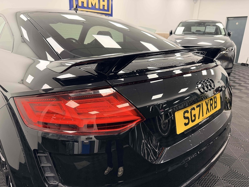 Audi TT TFSI Black Edition - U2124