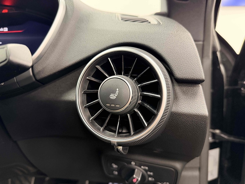 Audi TT TFSI Black Edition - U2124