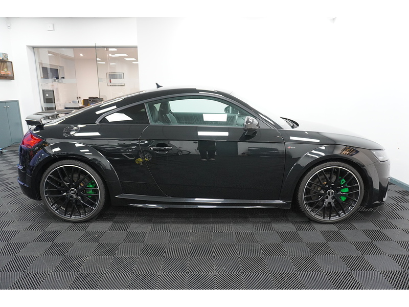 Audi TT TFSI Black Edition - U2124