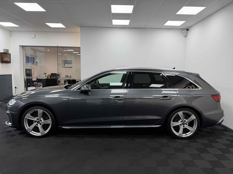 Audi A4 Avant TFSI S line - U2125