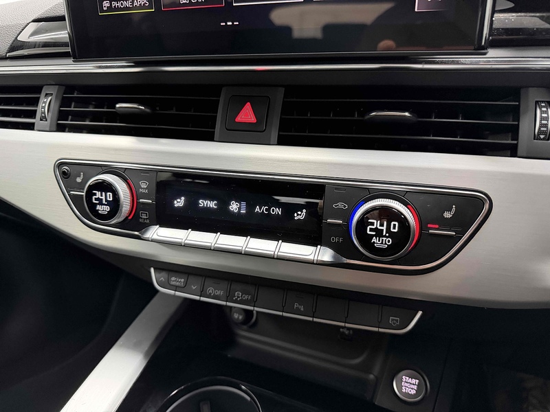 Audi A4 Avant TFSI S line - U2125