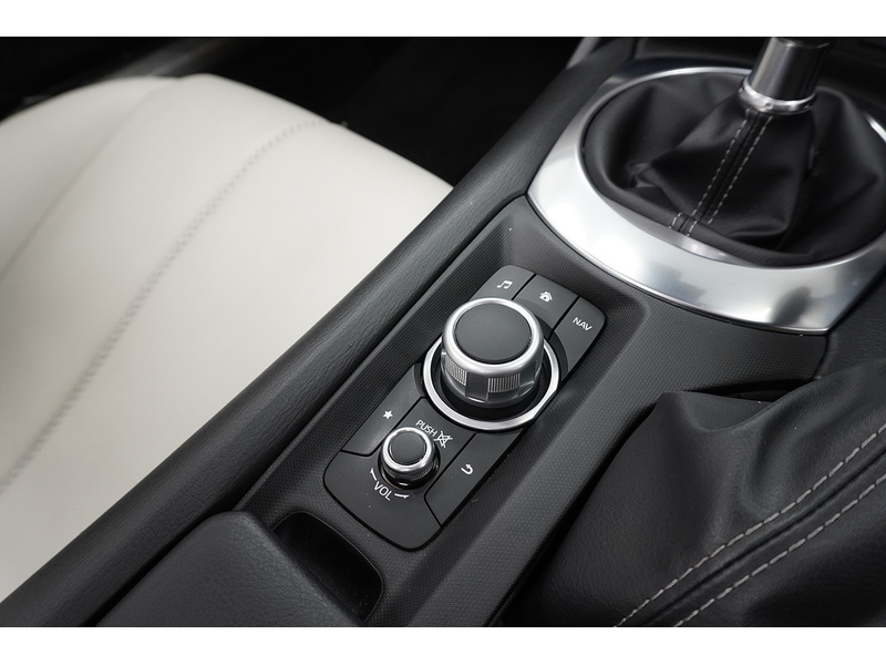 Mazda MX-5 RF SKYACTIV-G GT Sport Tech - U2128