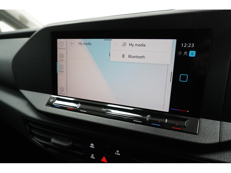 Volkswagen Caddy Maxi TDI C20 Commerce Pro - U2130