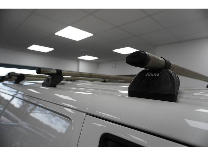 Volkswagen Transporter TDI T30 Startline - U2142