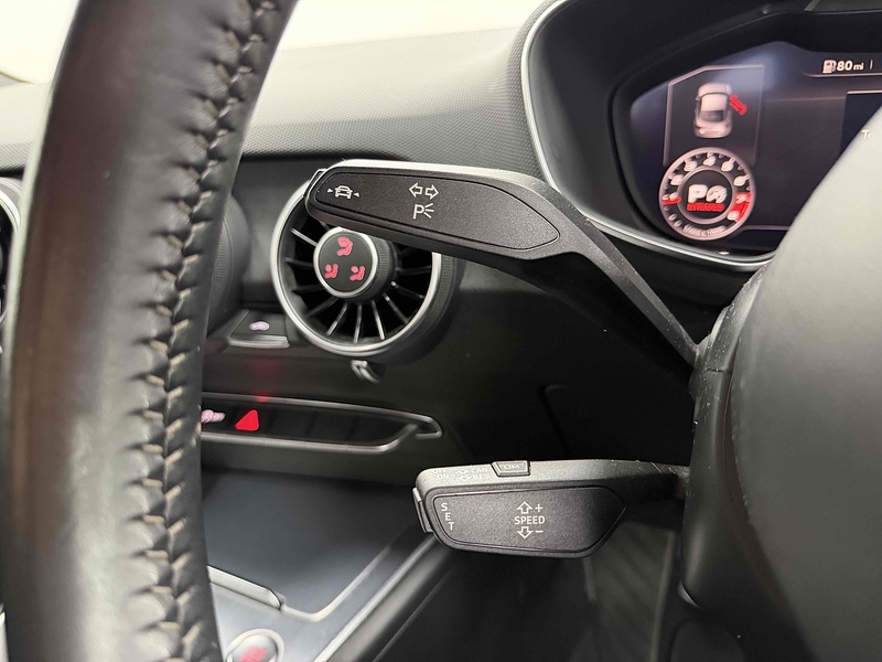 Audi TT TFSI Black Edition - U2143