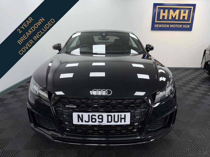 Audi TT TFSI Black Edition - U2143