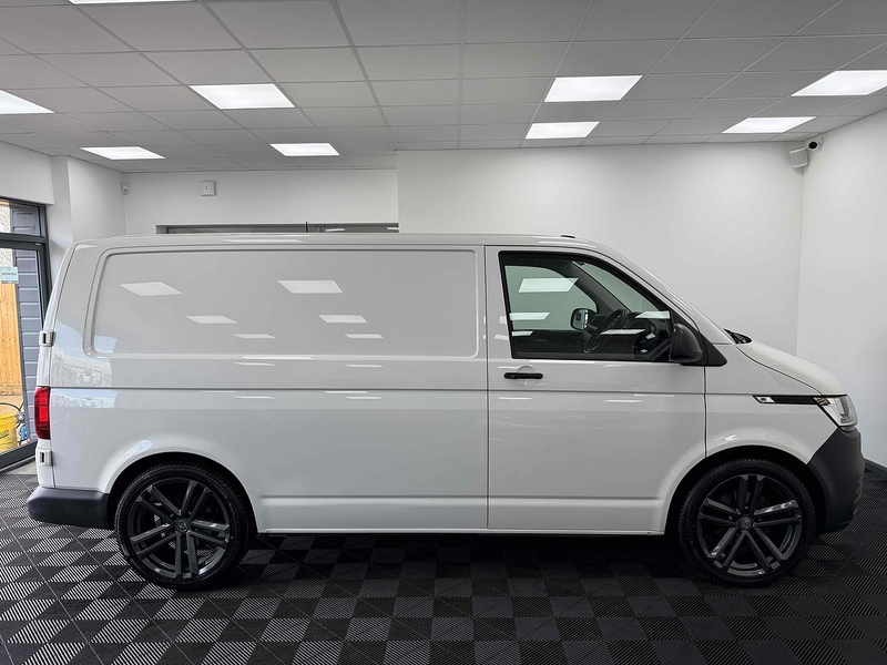 Volkswagen Transporter TDI T28 Startline - U2146