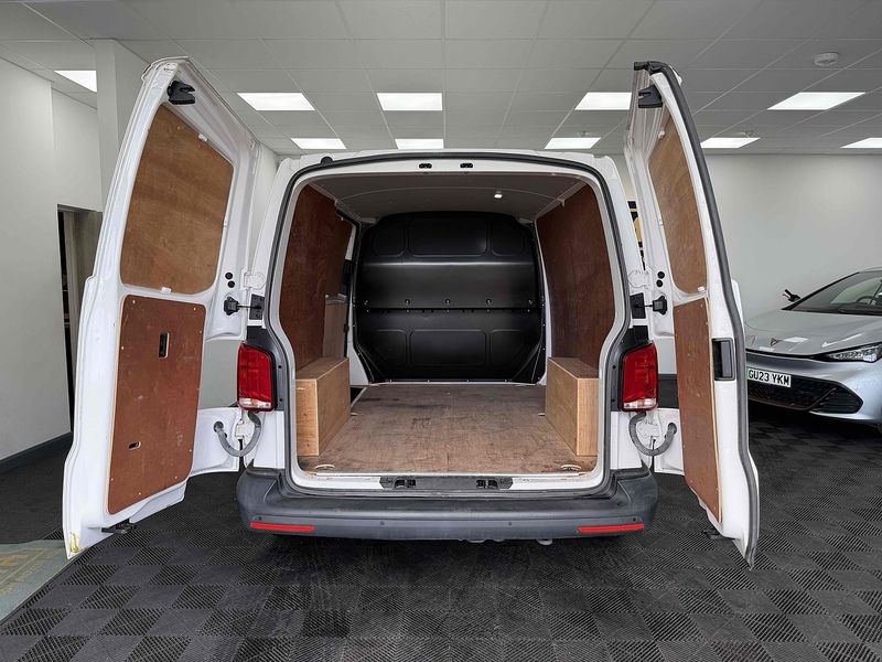 Volkswagen Transporter TDI T28 Startline - U2146