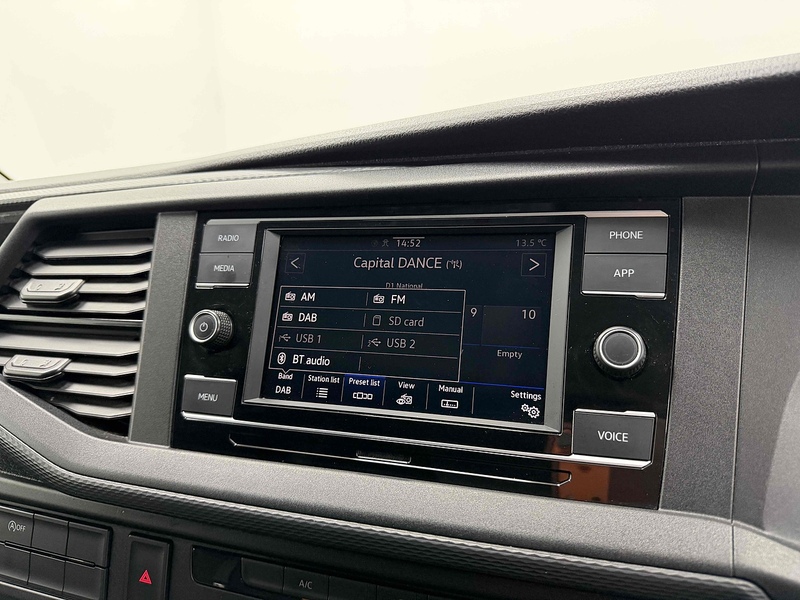 Volkswagen Transporter TDI T28 Startline - U2146