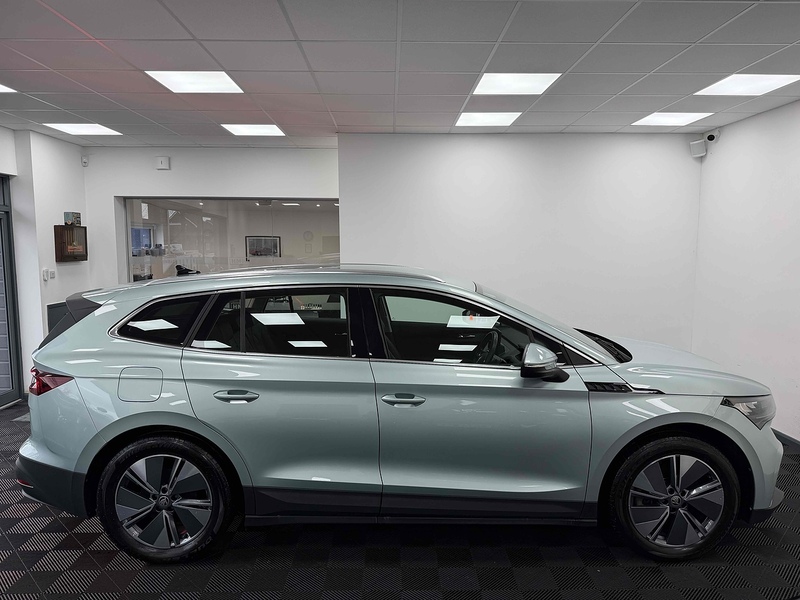 Skoda Enyaq 80 - U2149