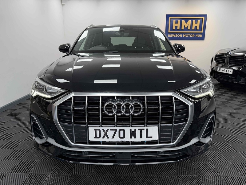 Audi Q3 TFSI S line - U2159