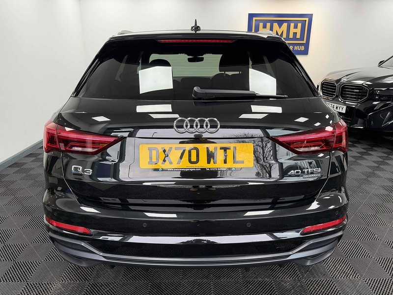 Audi Q3 TFSI S line - U2159