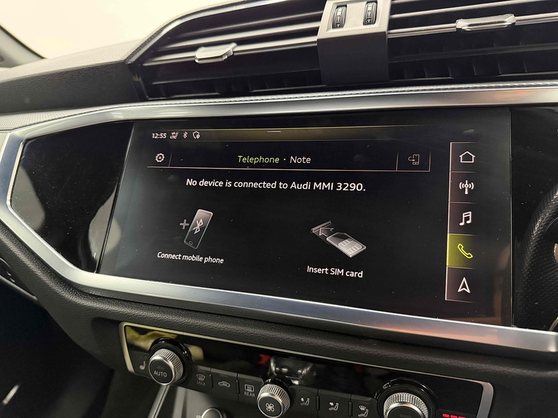 Audi Q3 TFSI S line - U2159